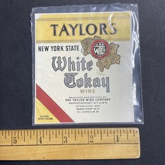 Vintage 1930s Taylor&rsquo;s White Tokay Wine UNUSED Paper Label New York State Q1907