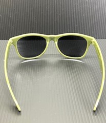 Kim Crawford Wine Sunglasses New Zealand Wayfare Style – Dk. Olive Green Frames