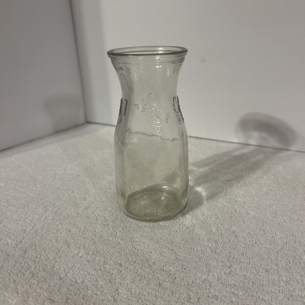 Vintage Wine Decanter, JFJ Winery, Ceres California. No Chips or Cracks
