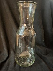 Vintage Anchor Hocking Clear Glass Milk Jug Bottle with « A » Grape Vine Design