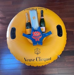 VEUVE CLICQUOT CHAMPAGNE INFLATABLE WATER TUBE POOL/SNOW FLOAT ICE BUCKET ( 1 )