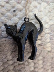 Vintage Zeller Schwarze Katz Wine Bottle black cat charm Plastic