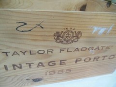 Taylor Fladgate Vintage Porto 1985 Wood Port wine crate Box