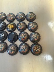 Lot of 28 Plate Muselet de Champagne Veuve Clicquot, Moet & Chandon etc