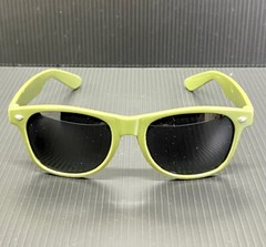 Kim Crawford Wine Sunglasses New Zealand Wayfare Style – Dk. Olive Green Frames