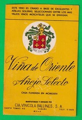 Cuba wine label « Viña de Oriente » made by Cia Vinicola Ballines S.A, 1940s