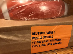 Yellow Tail Wine Football Lightbox Sign Man Cave – Orange – NEW – 4&Prime;x8.5&Prime;x13&Prime;
