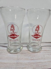 Grain Belt beer Glasses 5 1/4” sham. Meisters Bar. Stillwater, MN Vintage 6oz