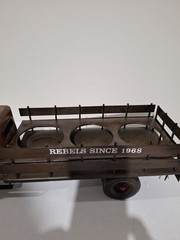 Vintage Fetzer Vineyards Wine Advertising Bar Display Truck Rebels Since 1968