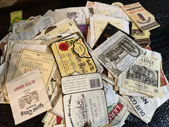 Huge Vintage Collection of 100s Wine Labels (NBS-B)