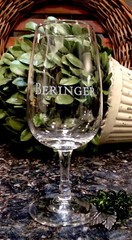 Vintage BERINGER Vineyards Wine Glass Napa Valley ~ PRISTINE!