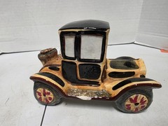 Borghini&rsquo;s One of A Kind Wine Collector&rsquo;s Car Decanter – Italy 1969