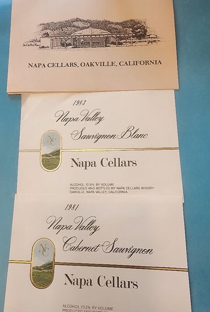 Lot of 2 Napa Cellars WINE Different Bottle Labels (1981, 1983) + 1985 Brochure