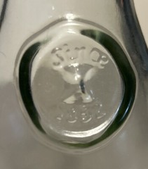 Vintage Paul Mason « Since 1852 » Glass Milk Bottle, Carafe, or Vase