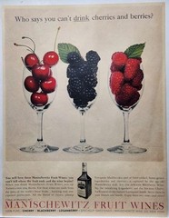 1958 Manischewitz Fruit Wines MCM Original Print Ad Life Magazine 50s