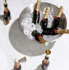 Moet Chandon Champagne Sipper 187ml mini bottle flute topper – set of 2 pcs.