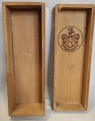Vntg Carlos I Brandy Wooden Box Pedro Domecq Spain 12&Prime; x 4 1/2&Prime; x 3 1/2&Prime; (C12)