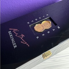 Mark Beringer Eight Maker Cabernet Sauvignon Black Case Wine Journal Display
