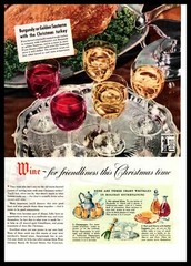 1943 Wine Advisory Board « For Friendliness This Christmas Time » Turkery Print Ad
