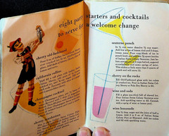 Entertaining is More Fun With Wine Booklet 1950s Italian Swiss Colony California