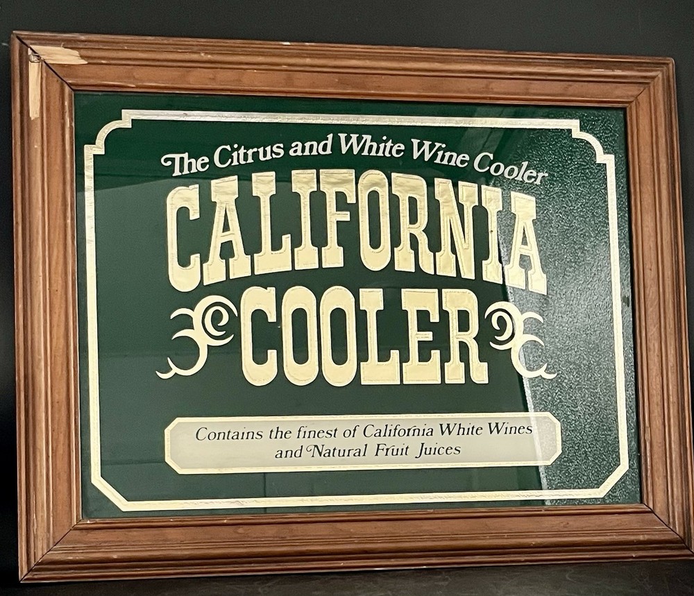 Vintage California Cooler Wine Bar Sign 19&Prime; x 15&Prime;