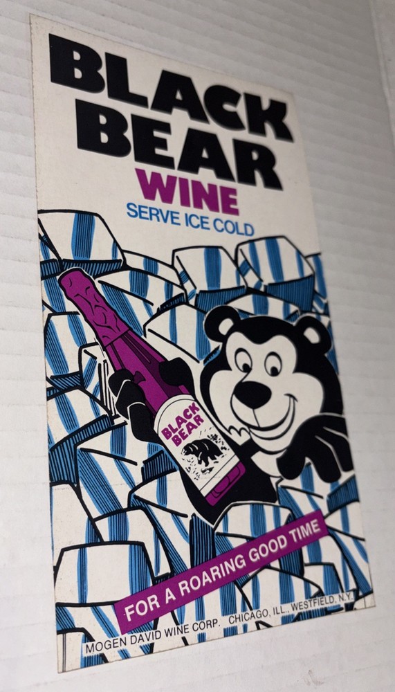 Vintage 1970s Black Bear Wine Promo Sticker Mogen David Chicago Westfield NY HTF