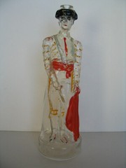 1955 GLASS MATADOR BOTTLE BULLFIGHTER DECANTER DALMAU HERMANOS TARRAGONA SPAIN