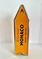 VEUVE Clicquot Champagne MONACO Arrow Tin LIMITED EDITION Gift Box Orange Decor