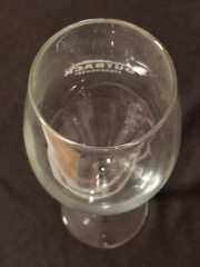 Outback Steakhouse – Wine Glass – 9-1/4&Prime; Tall – White Lettering & Artwork – Rare