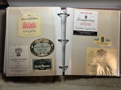 A LOT OF OVER 200 VINTAGE WINE AND LIQUOR BOTTLE LABELS