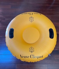VEUVE CLICQUOT CHAMPAGNE INFLATABLE WATER TUBE POOL/SNOW FLOAT ICE BUCKET ( 1 )