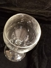 Callaway Coastal – Temecula CA – Wine Glass – White Artwork – 7-1/2&Prime; Tall – Rare