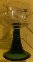 2 Schmitt Sohne W. GERMAN Green Ribbed Stem Wine Glasses 4 oz No Issues 4.5×3”