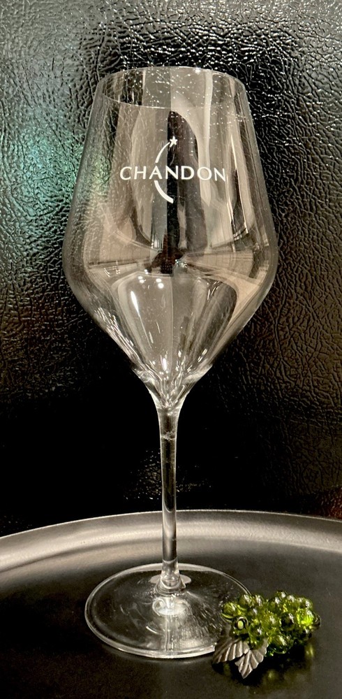 CHANDON Napa Valley House Wine Glass Crystal 8 3/4” ~ PRISTINE!