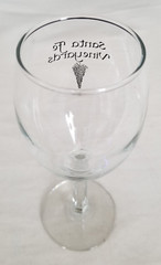 Santa Fe Vineyards – Santa Fe, New Mexico – Wine Glass 7&Prime; Tall – Rare Wine Glass