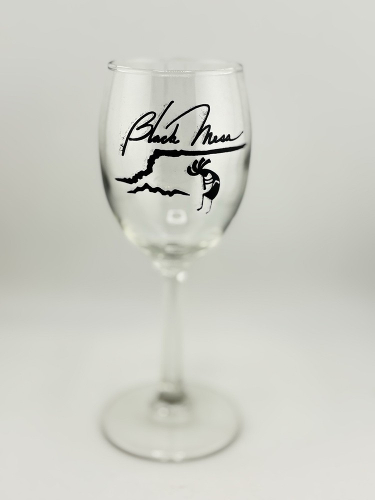 Black Mesa Oklahoma Wine Glass w/ Black Artwork – 6.5” Tall