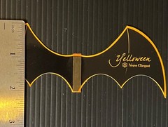 Veuve Clicquot Champagne Yelloween Halloween Small Batwings (1 pc) – New / Rare