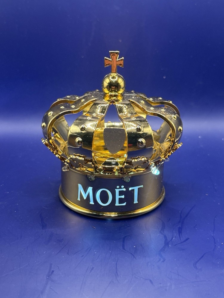 Moët Chandon Champagne Rechargeable Luminous Crown Bottle Topper – 5 NEW FS