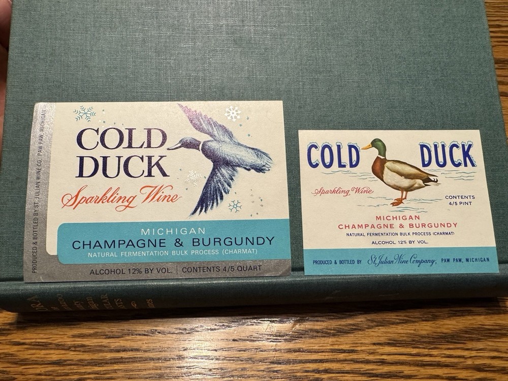 2 Old St Julian Wine Bottle Labels Michigan Cold Duck Paw Paw Mich Mi Unused