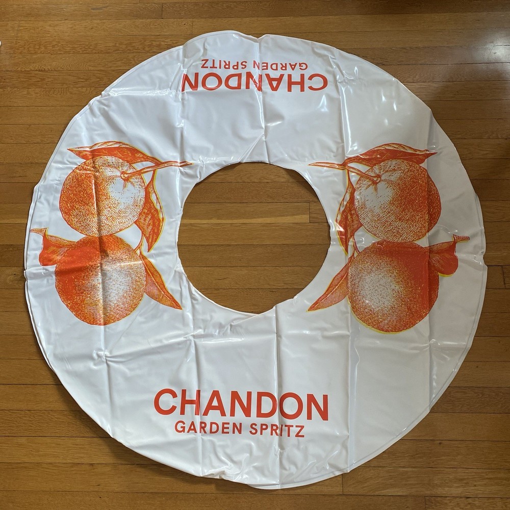 Chandon Champagne/Sparkling Wine INFLATABLE TUBE Pool Toy NEW Float Snow