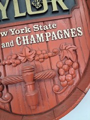Taylor NY State Wines & Champagnes 3D Tavern Sign