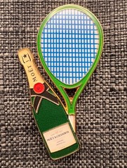 Moet & Chandon Champagne US Open Tennis Racket & Moët Bottle Lapel Pin Badge