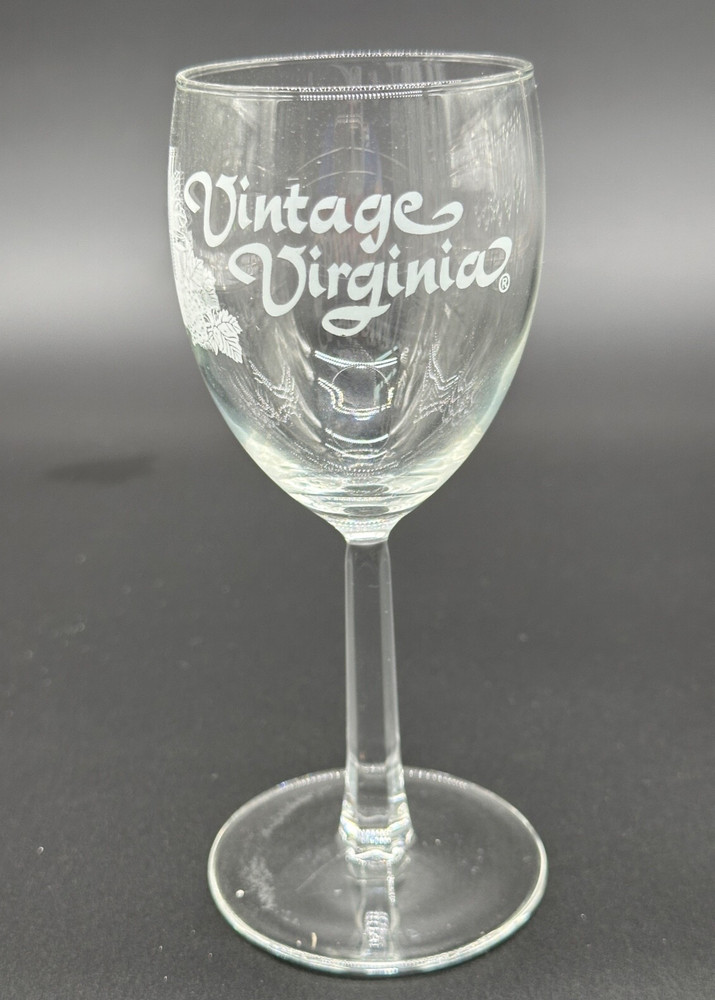 Vintage Virginia Wine Glass 6 1/2 inch