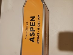 Veuve Clicquot ASPEN Destination Arrow Tin Limited Edition Run EMPTY TIN ONLY