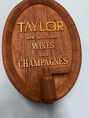 TAYLOR New York State Wines and Champagne 3D Barrel Bar Sign Hanging Vintage
