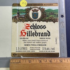 Vintage 1983 Schloss Hillebrand Estates White Wine UNUSED 1L Paper Label Q107