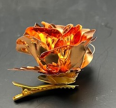 Moet & Chandon Copper Rose Gold Colored Metal Rose Lapel Clip – Rare