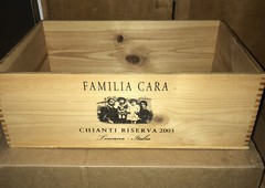 CHIANTI RISERVA WINE WOOD CRATE BOX FAMILIA CARA 2003 TOSCANA ITALIA