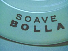 VINTAGE CERAMIC WINE ASHTRAY 5.25&Prime; BOLLA VALPOLICELLA BARDOLINO SOAVE MADE USA