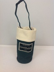 CANARD DUCHÊNE BRUT CHAMPAGNE ISOLATED BOTTLE BAG FRENCH Dark Green